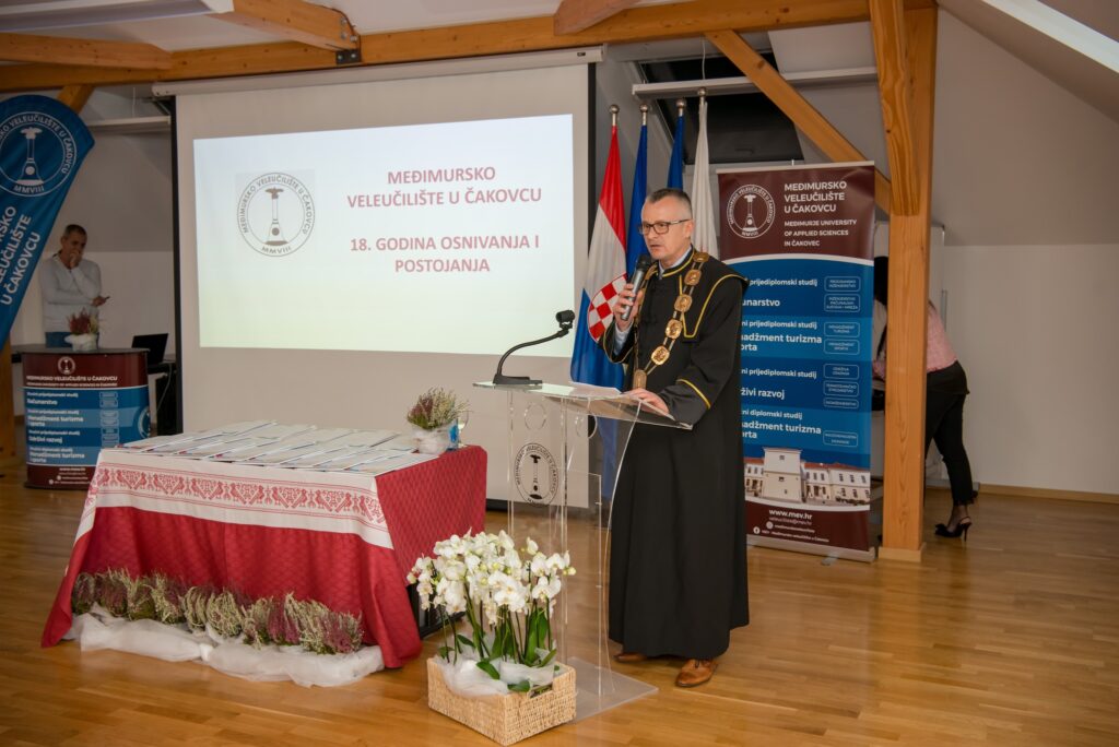 577411872 1271885538269752 4425660701765879155 n