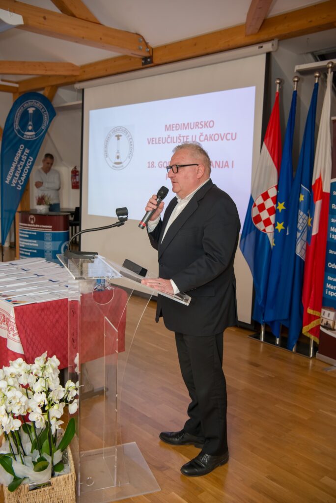 577923104 1271884844936488 935229733169949499 n